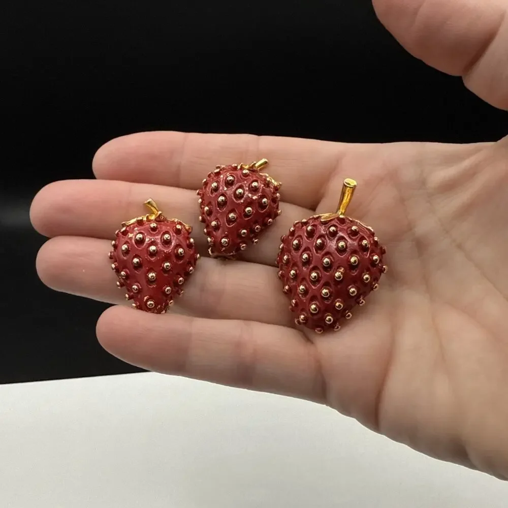 Vintage Bergere Brooch Clip On Earrings Berries Strawberry Red Gold‎ Tone READ - Picture 8 of 9